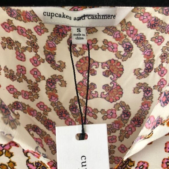 Nwt - Cupcake & Cashmere Floral Peplum Top - Picture 8 of 8